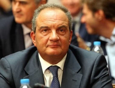 Η πρώτη δημόσια ομιλία του Καραμανλή μετά από χρόνια